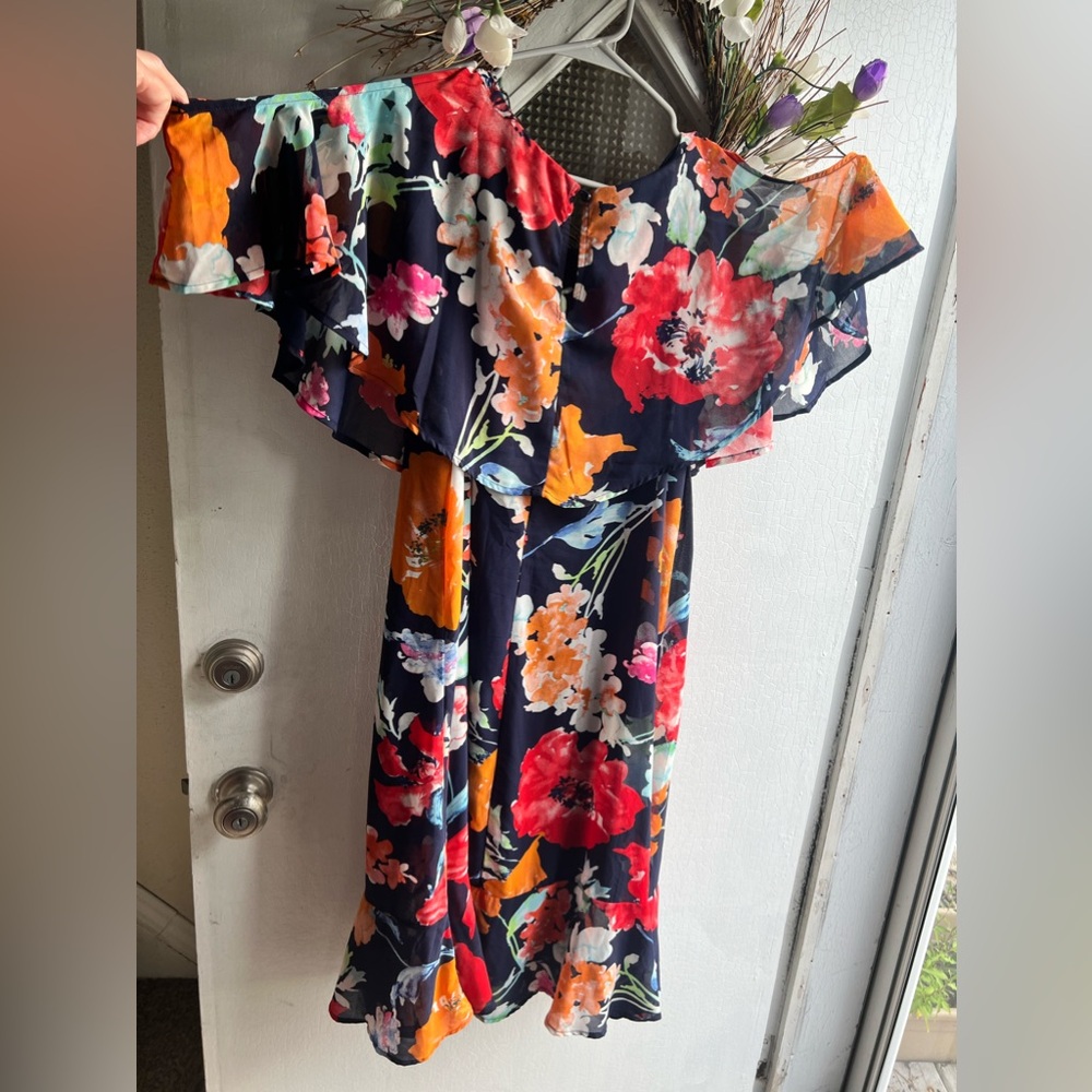 Signature Collection floral dress - Picture 12 of 15